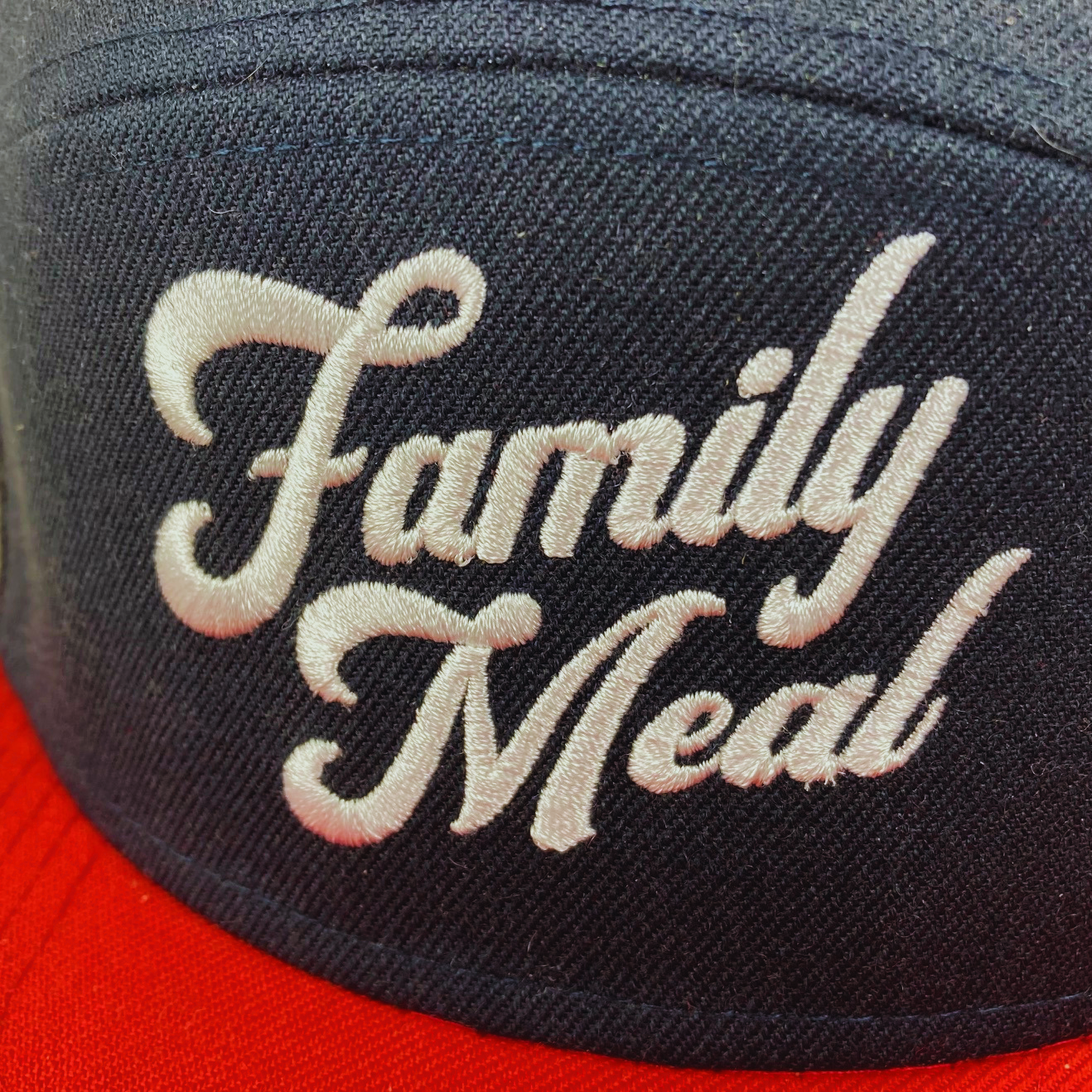 Navy & Crimson Tradesman Family Meal Official