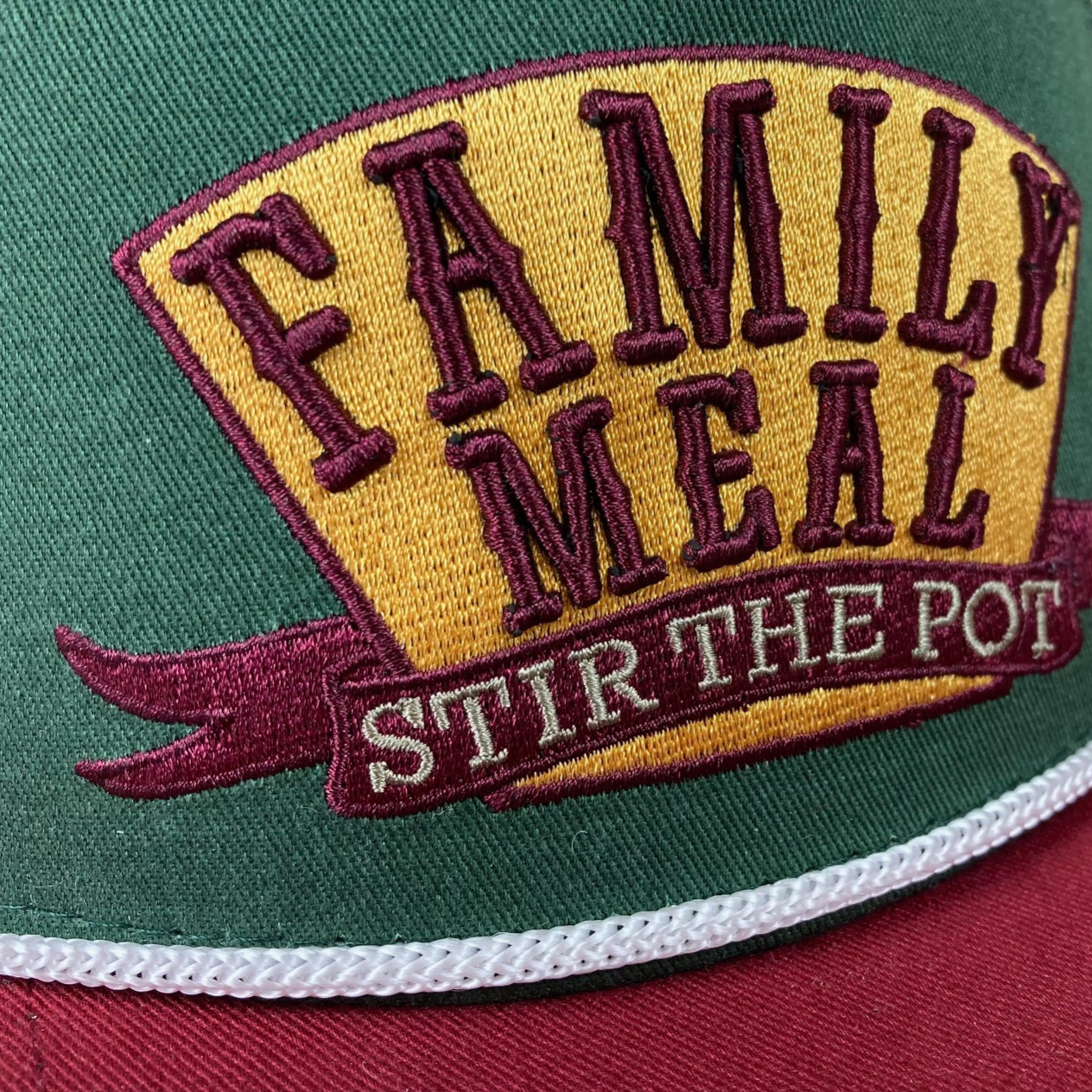 Green & Crimson Stir the Pot Family Meal Official