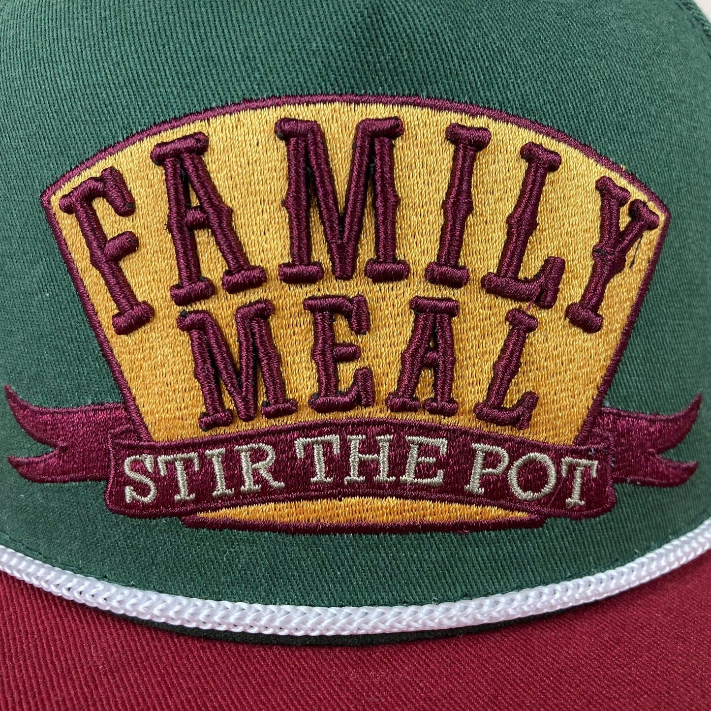 Green & Crimson Stir the Pot Family Meal Official